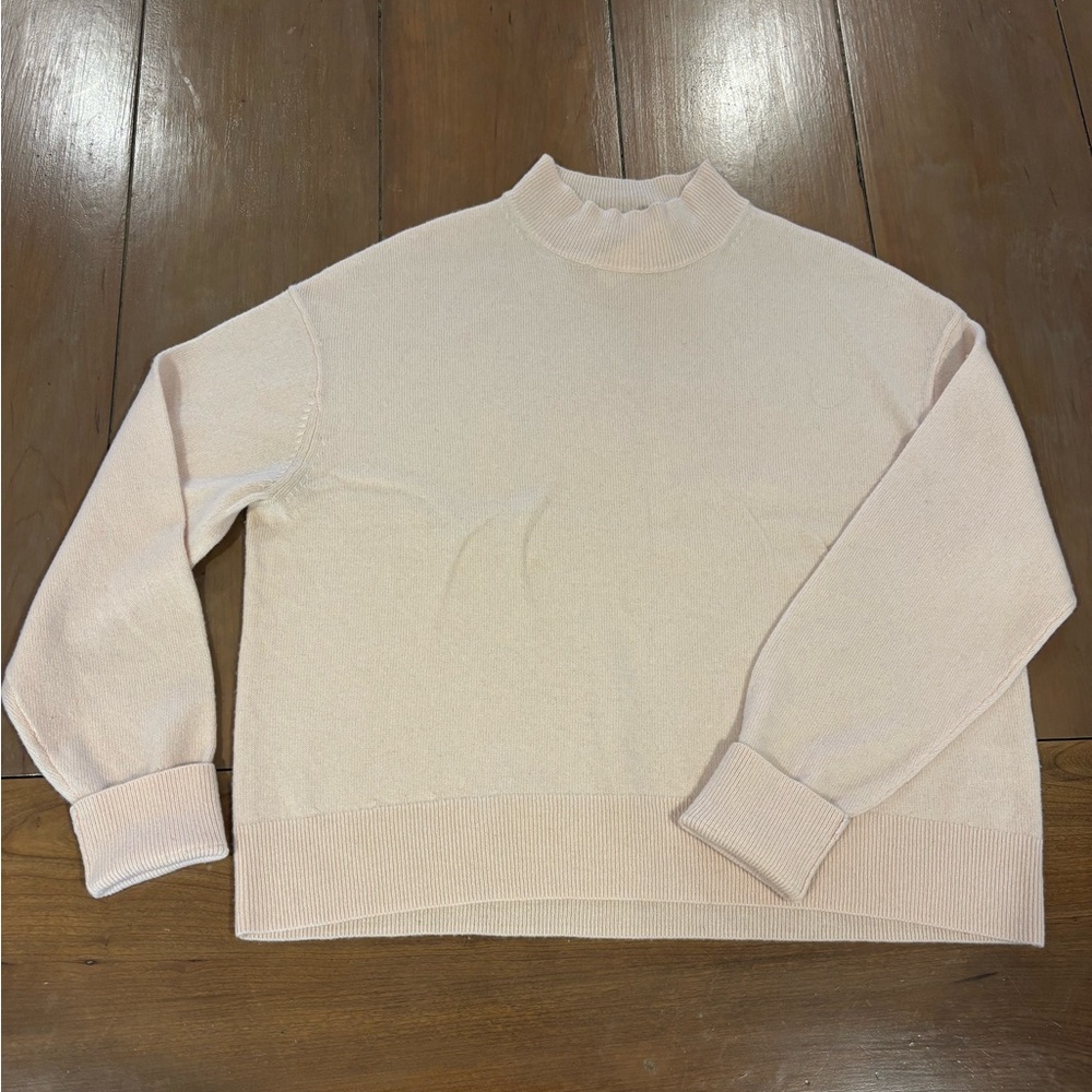 Everlane cashmere sweater size small